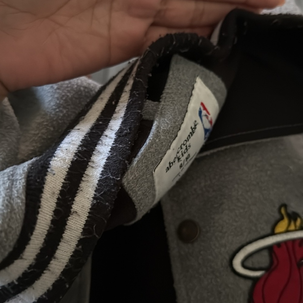 Abercrombie Kids Gray and Black NBA Jacket - Picture 8 of 8